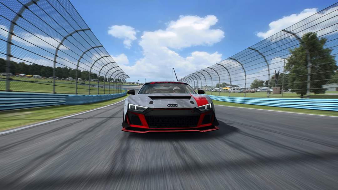 Raceroom –  R8 LMS GT4